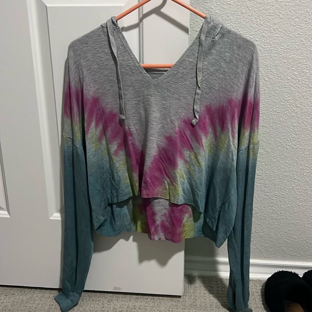 Cropped Tie Dye Sweatshirt